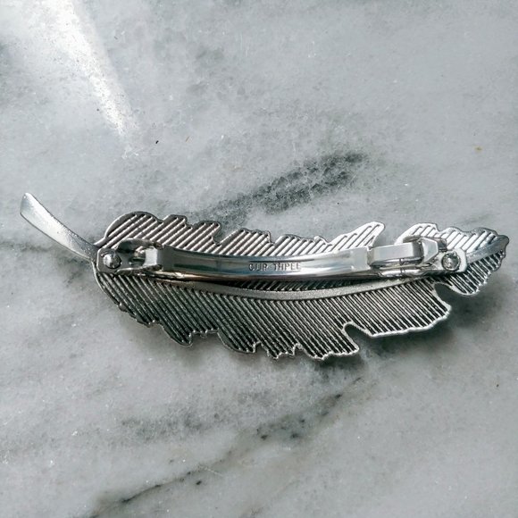 Free People Hair Clip – Silver/Blk Barrette - Picture 3 of 4